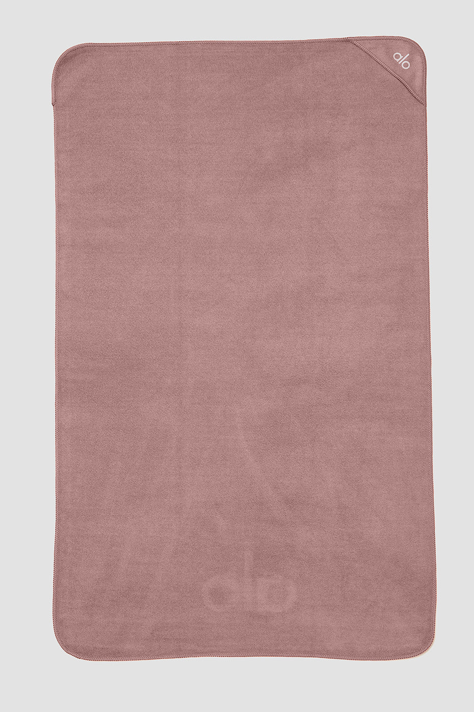Alternative view of Performance No Sweat Hand Towel   Smoky Quartz