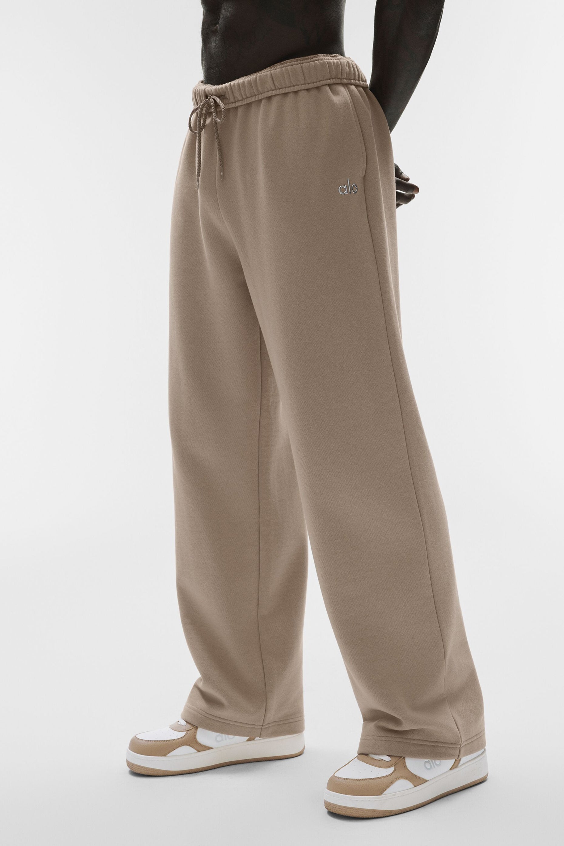 Accolade Straight Leg Sweatpant   Gravel