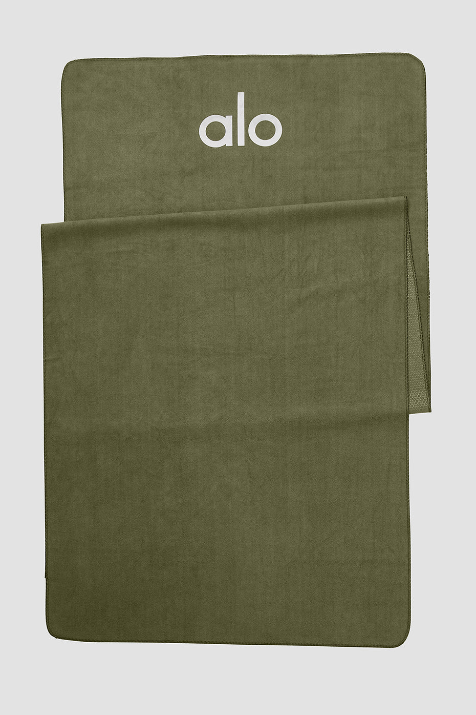 Grounded No Slip Towel   Jungle
