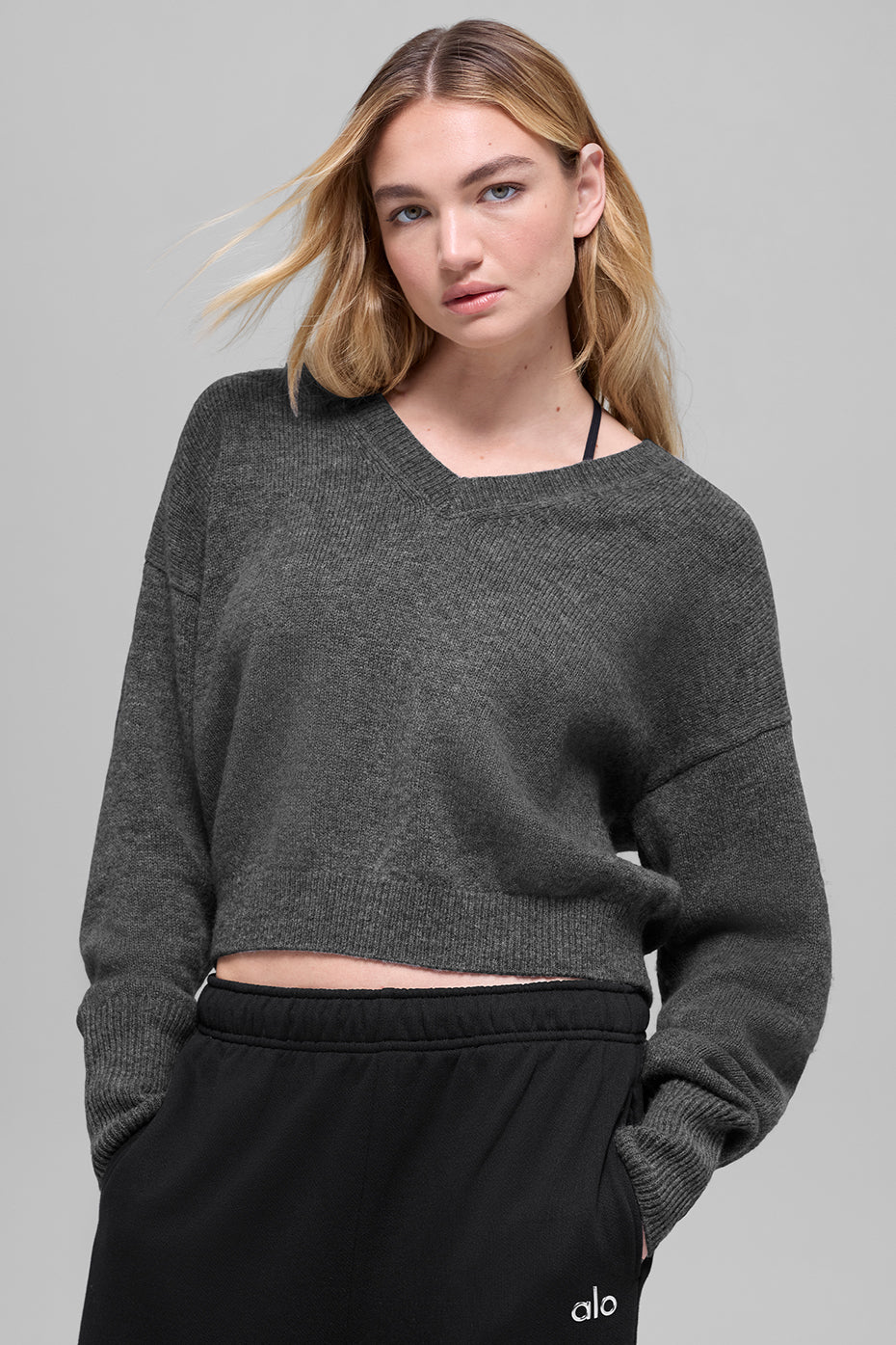 Wool Cashmere Cropped New Class V Neck Sweater   Platinum Grey