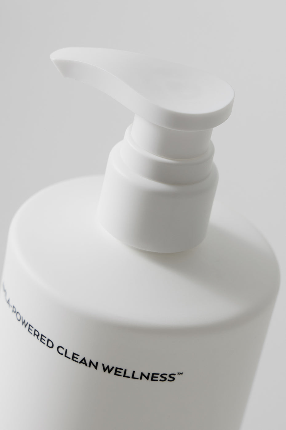 Alternative view of Superfruit Body Lotion Liter