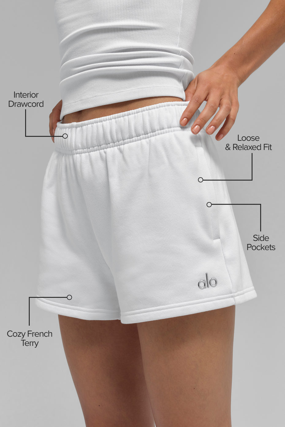 Alternative view of Accolade Short   White