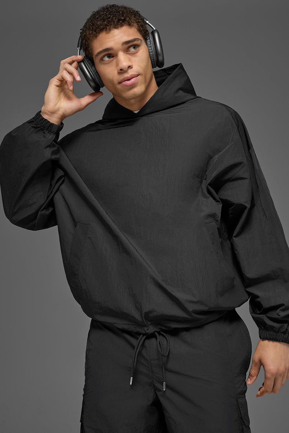 Axis Hooded Pullover   Black