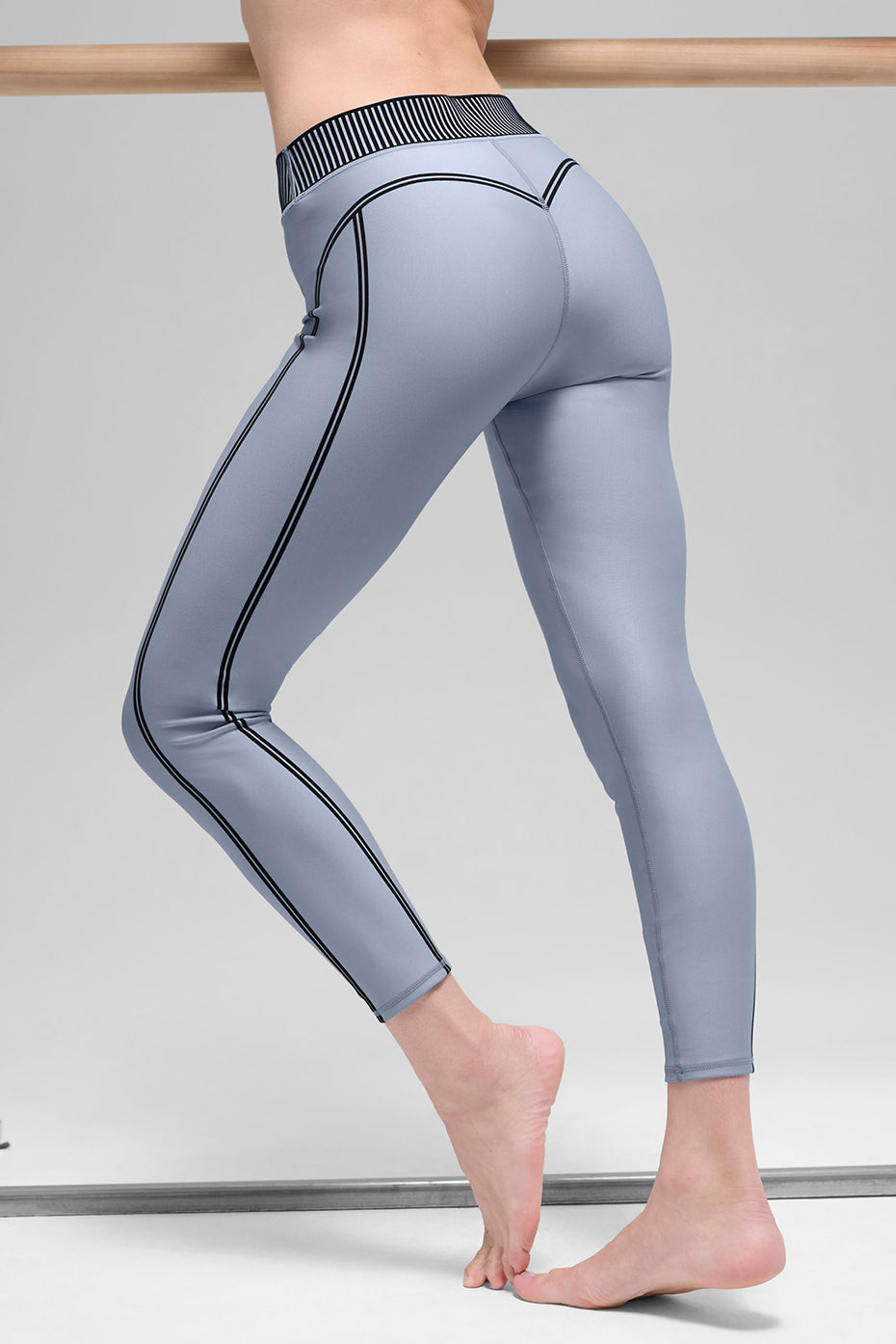 Alternative view of Airlift High Waist 7/8 Line Up Legging   Winter Frost