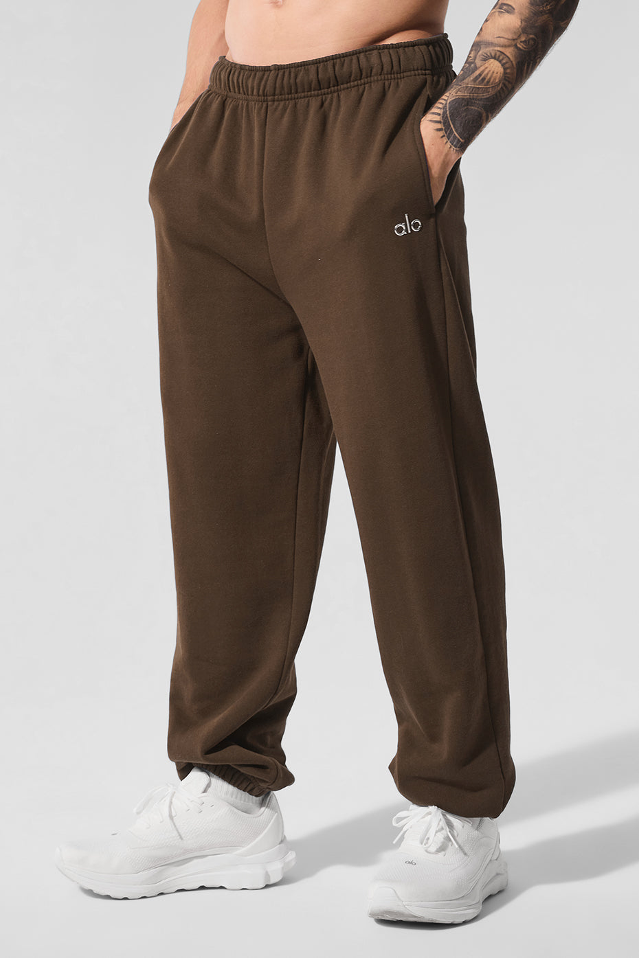 Accolade Sweatpant   Espresso