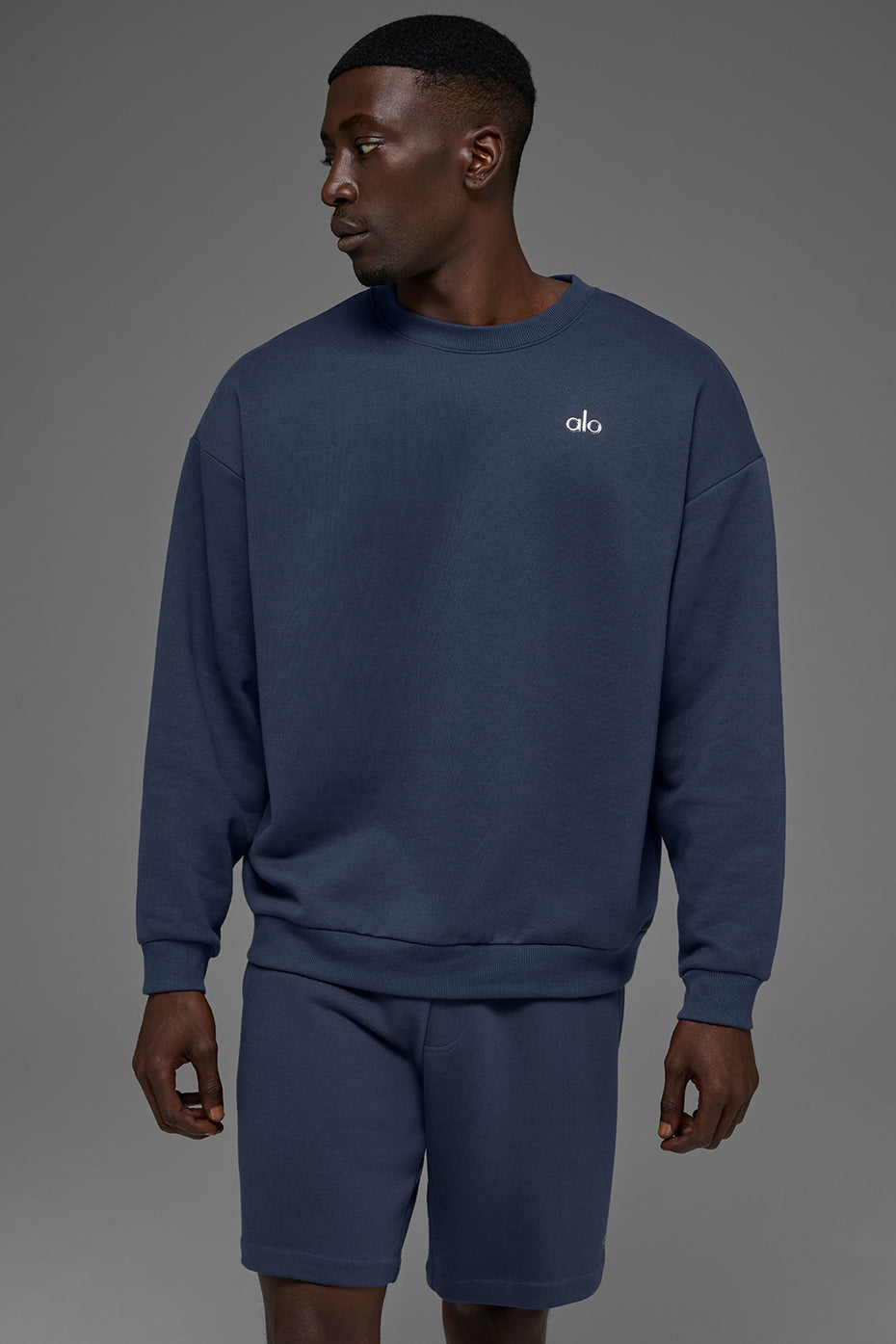 Accolade Crew Neck Pullover   Navy