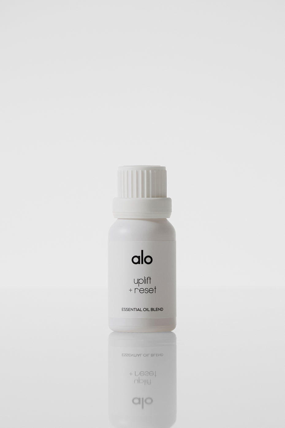 Alternative view of Uplift & Reset Essential Oil Blend