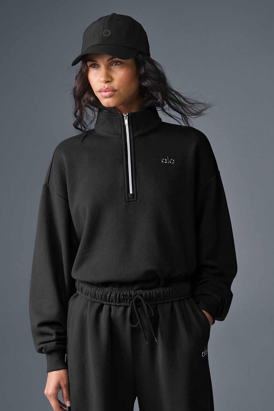 Alternative view of Accolade 1/4 Zip Pullover   Black