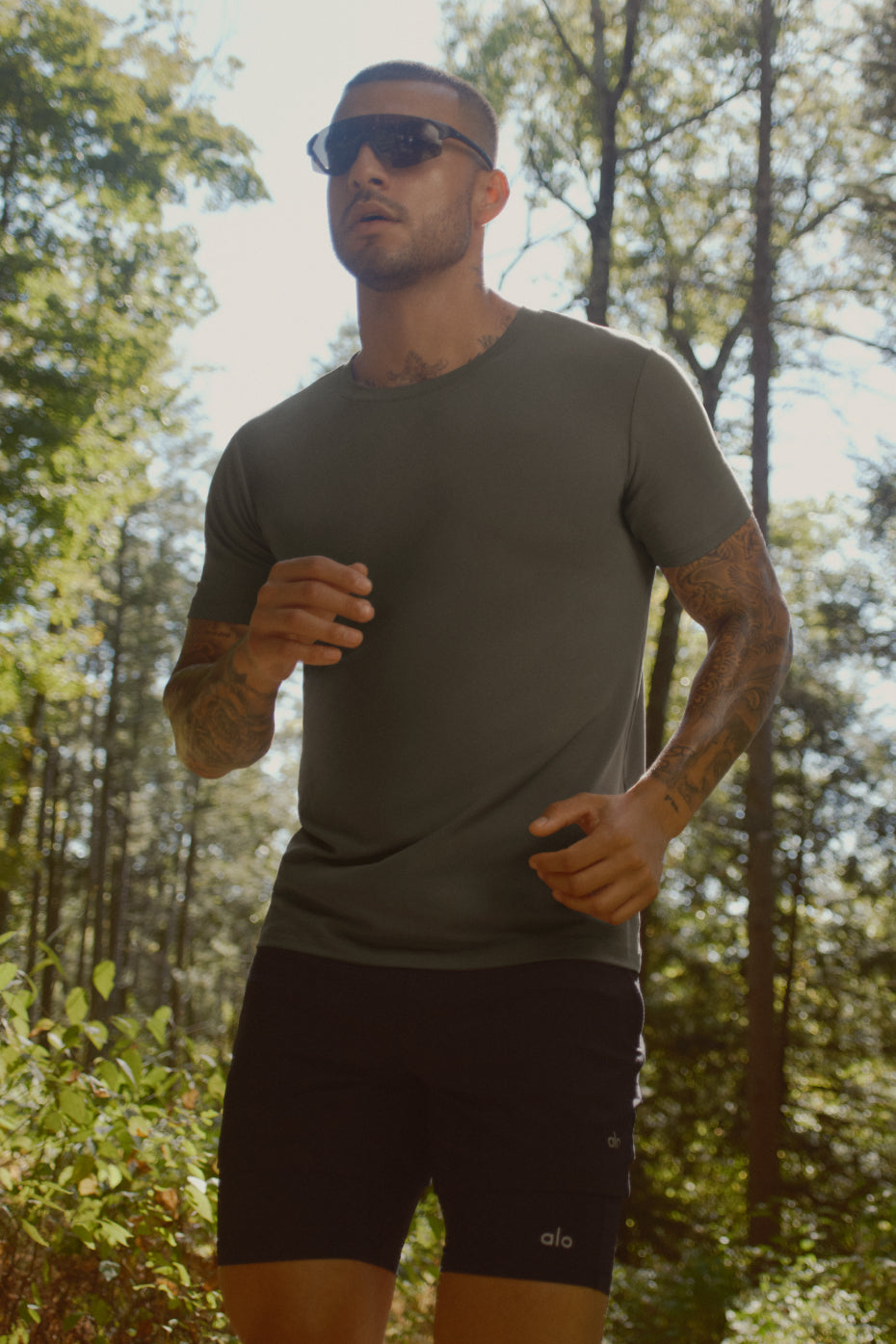 Conquer Reform Crewneck Short Sleeve   Olive Tree