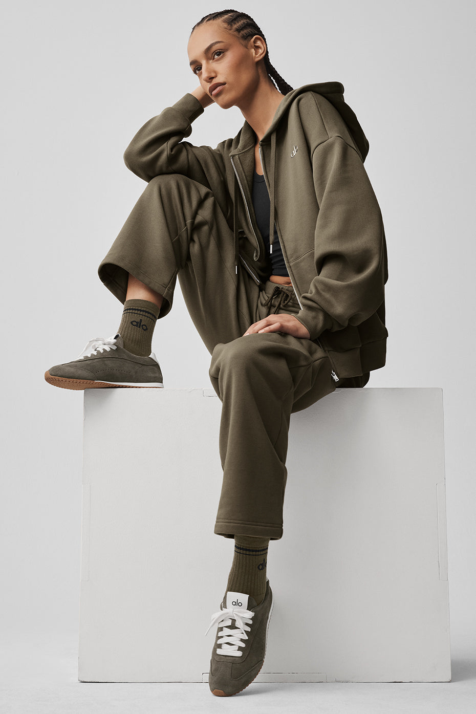 ALO Sunset Sneaker   Olive Tree