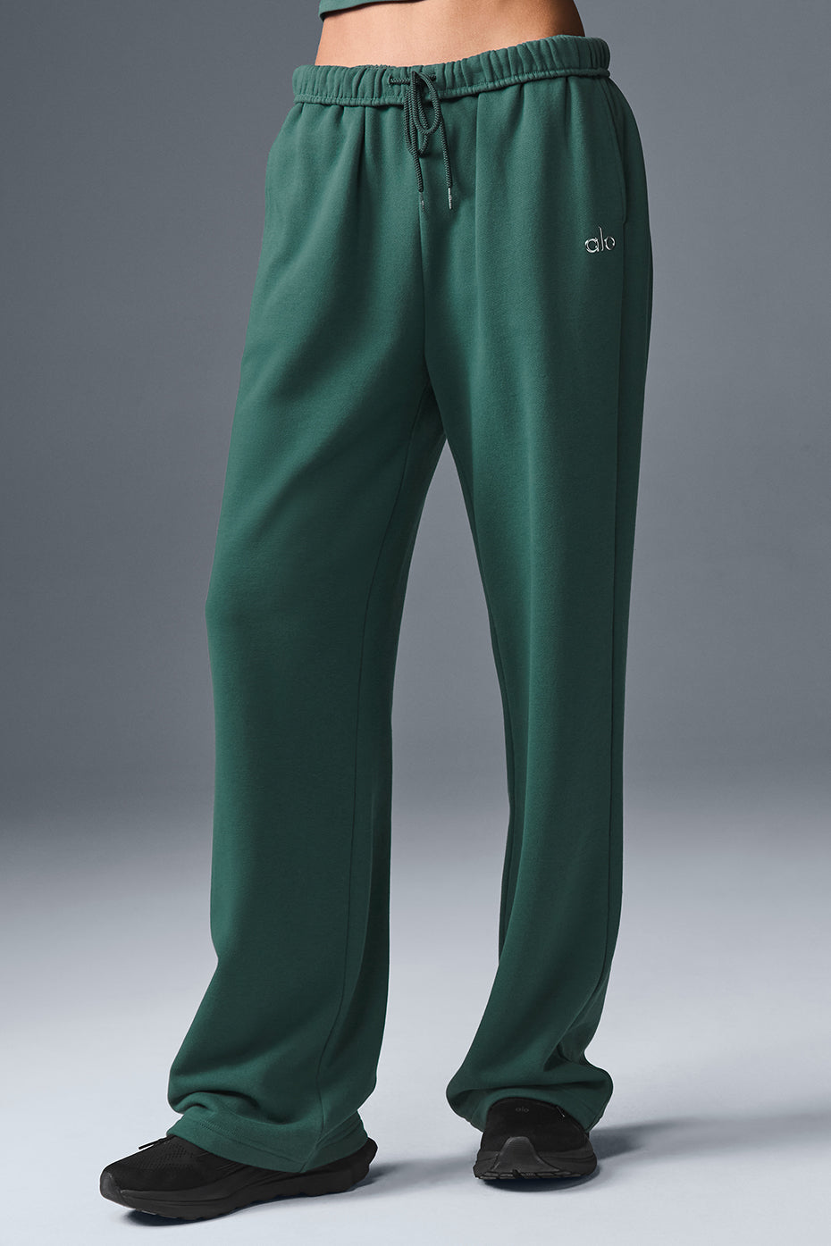 Accolade Straight Leg Sweatpant   Winter Ivy