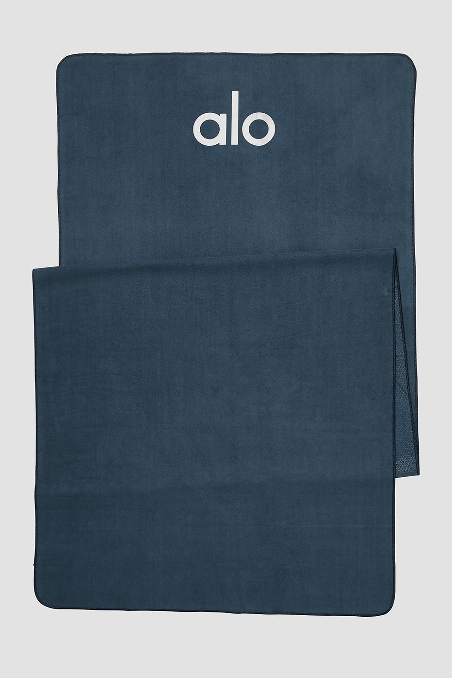 Grounded No Slip Towel   Eclipse