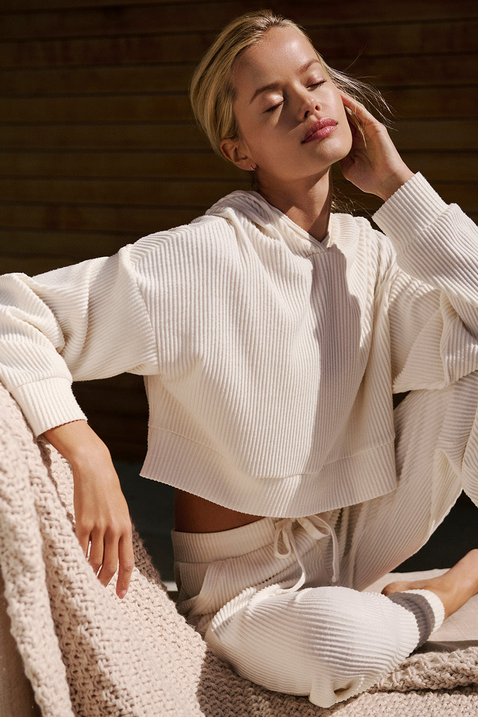 Muse Hoodie   Ivory