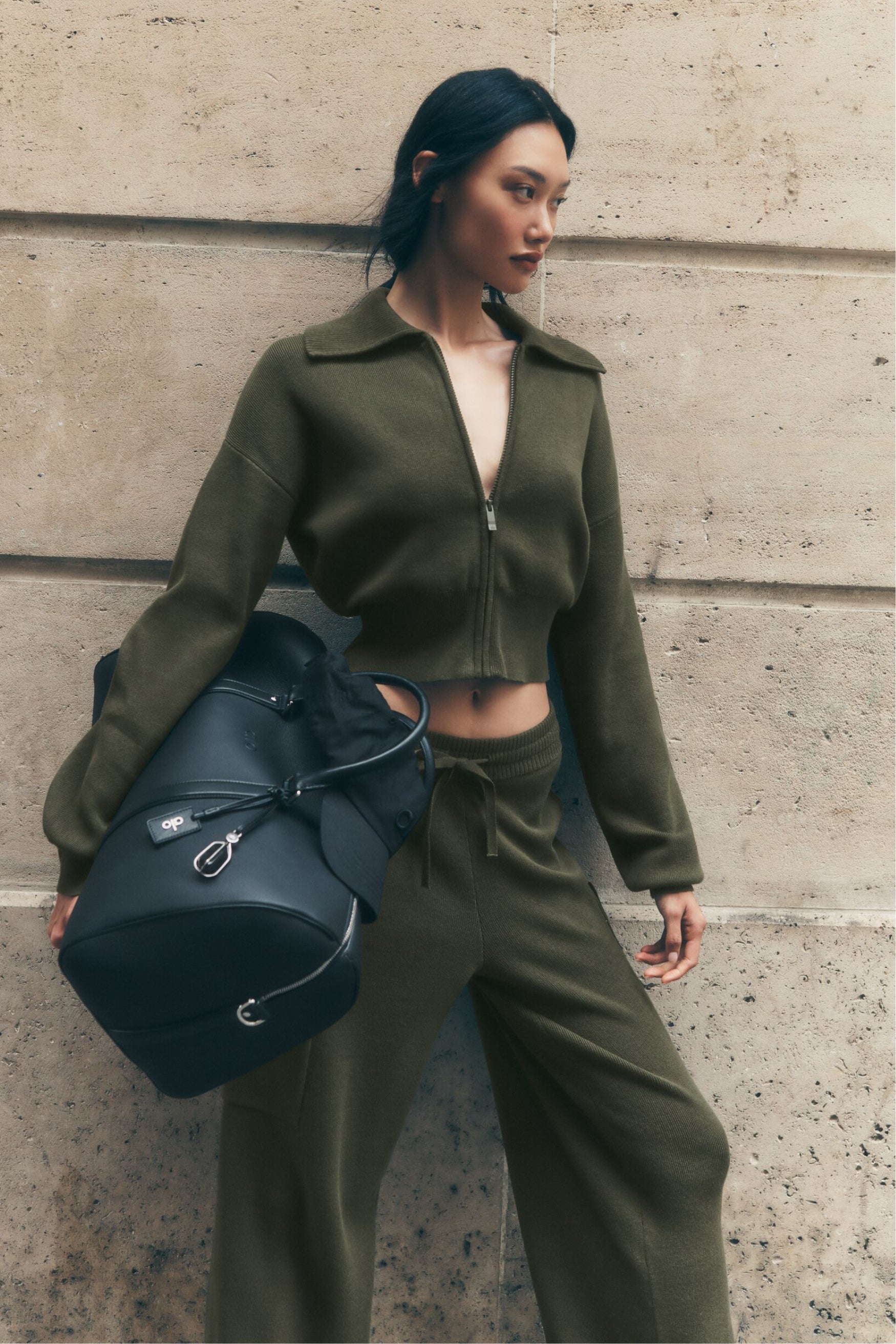 ALO Voyage Duffle   Black Leather