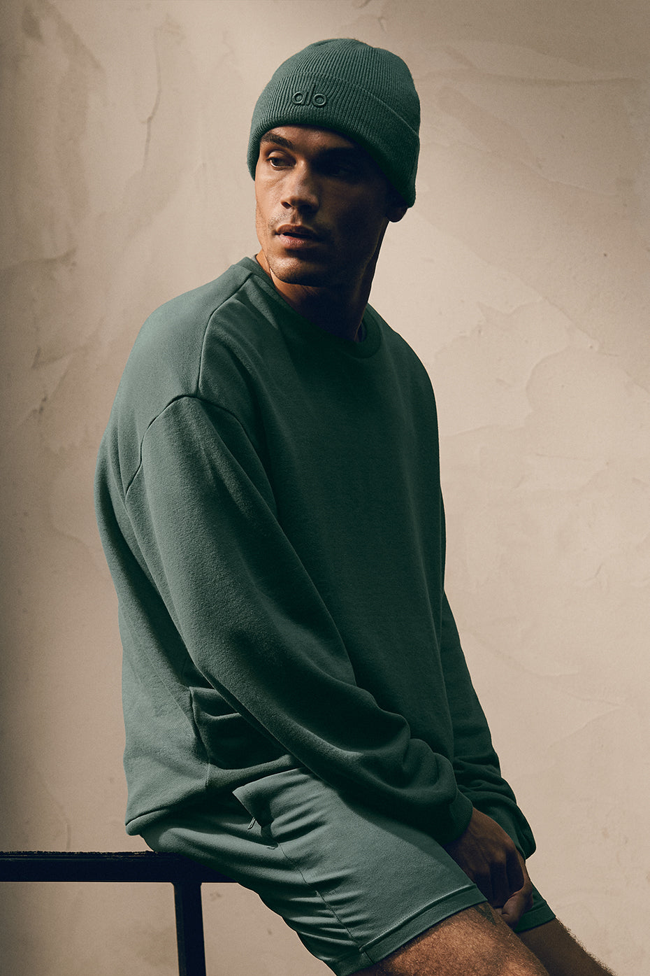 Chill Crew Neck Pullover   Clover Green