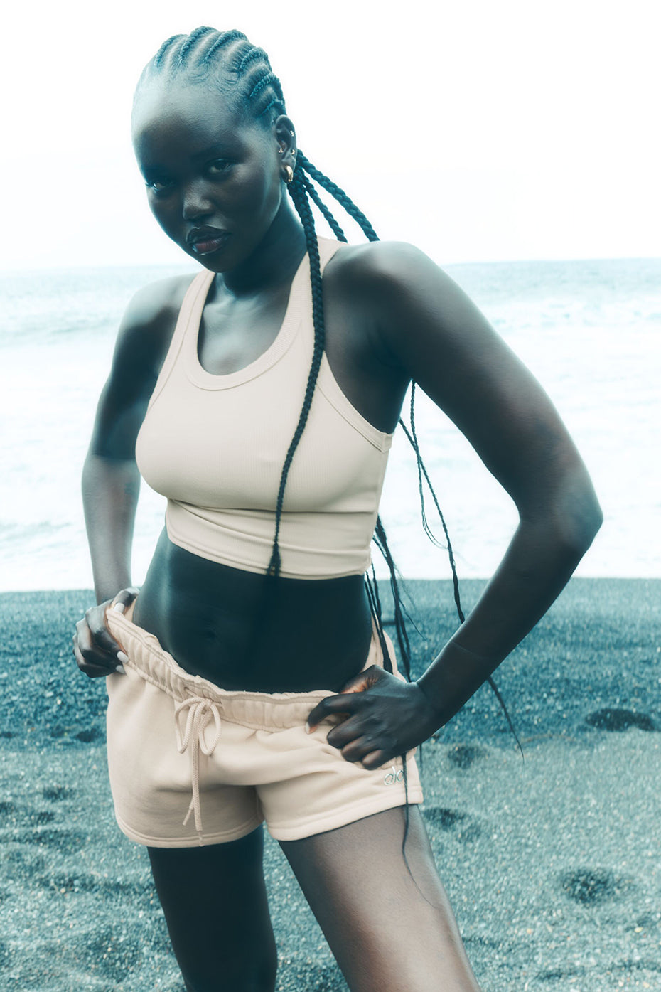 Accolade Short   Macadamia