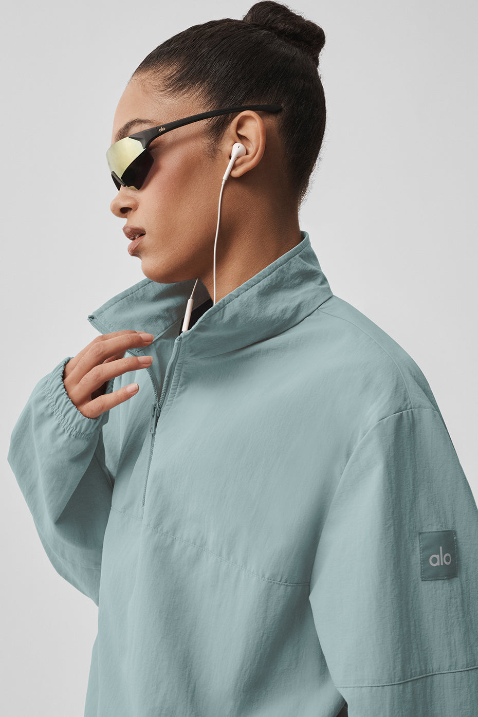 Alternative view of Light Weight Takeaway Track Pullover   Desert Sage