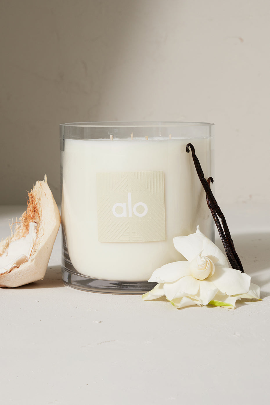 ALO Love Candle   60 oz