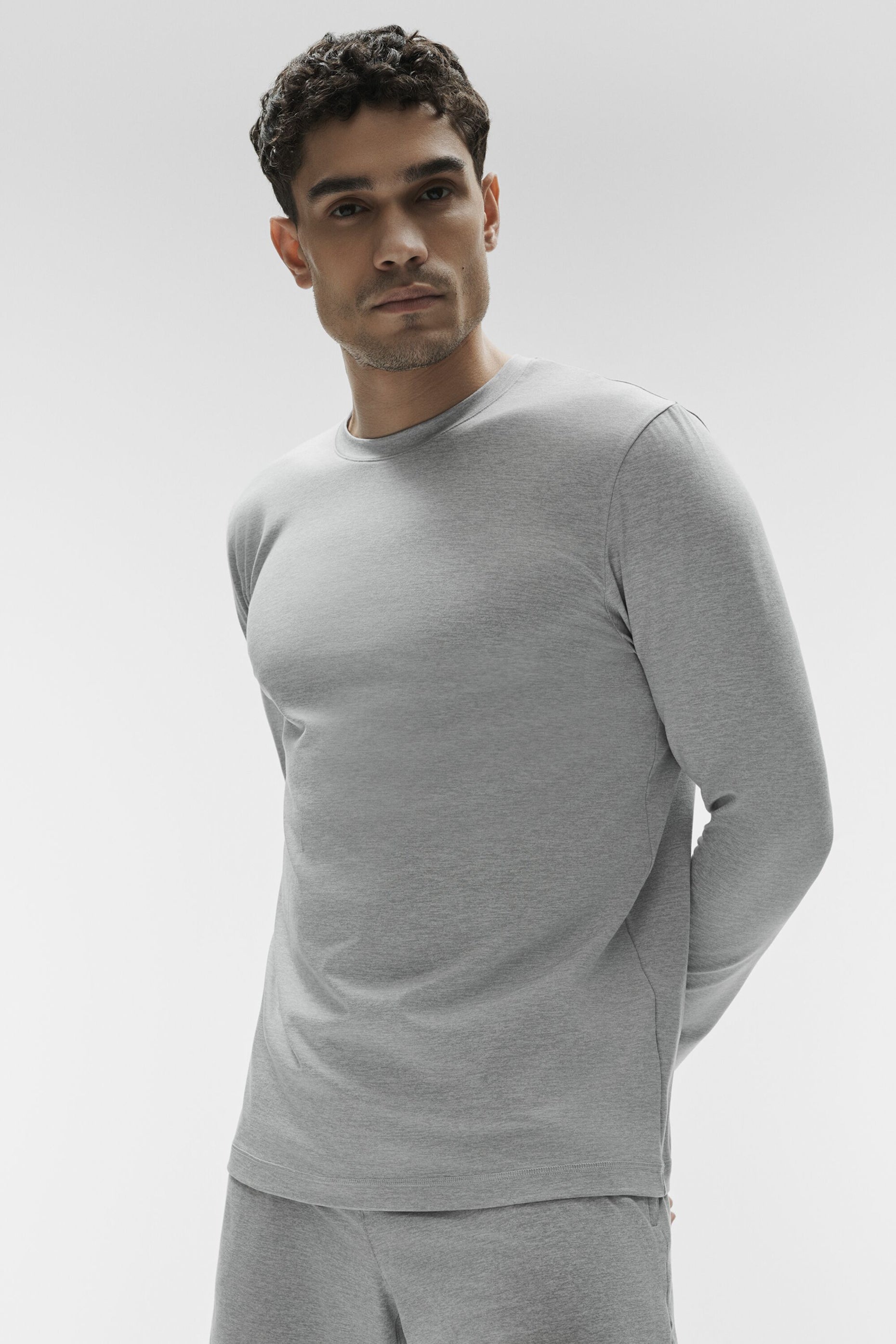 Conquer Reform Crewneck Long Sleeve   Athletic Heather Grey