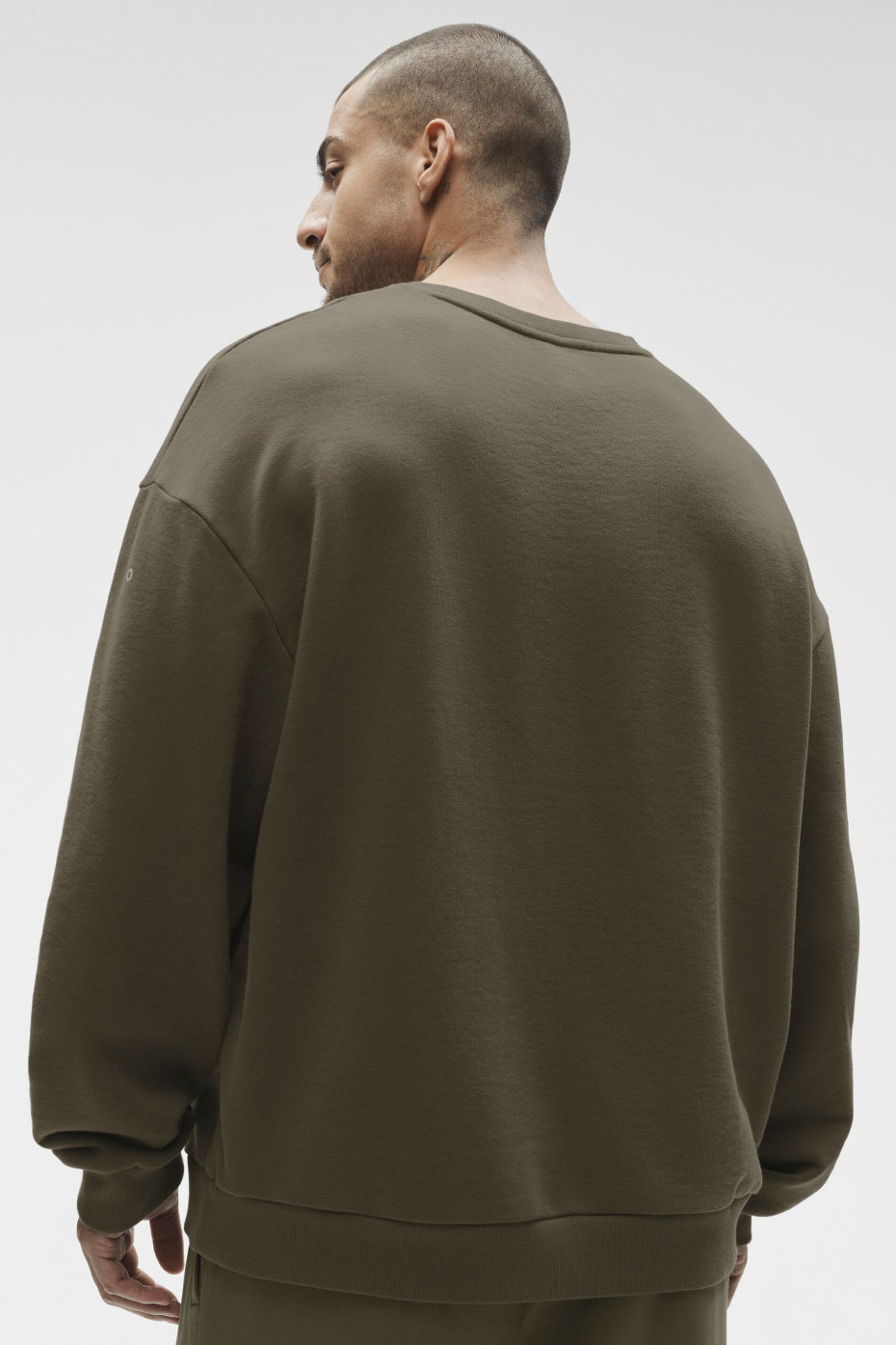 Alternative view of Chill Crew Neck Pullover   Olive Tree