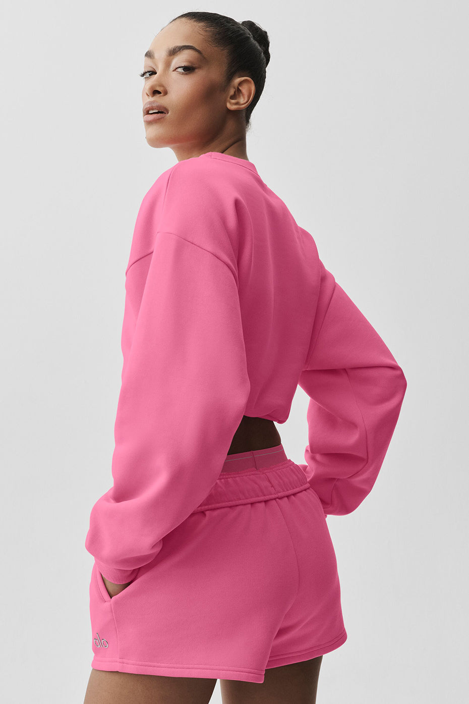 Alternative view of Cropped Accolade Crewneck   Paradise Pink