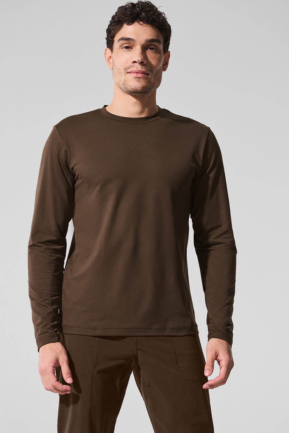 Conquer Reform Crewneck Long Sleeve   Espresso