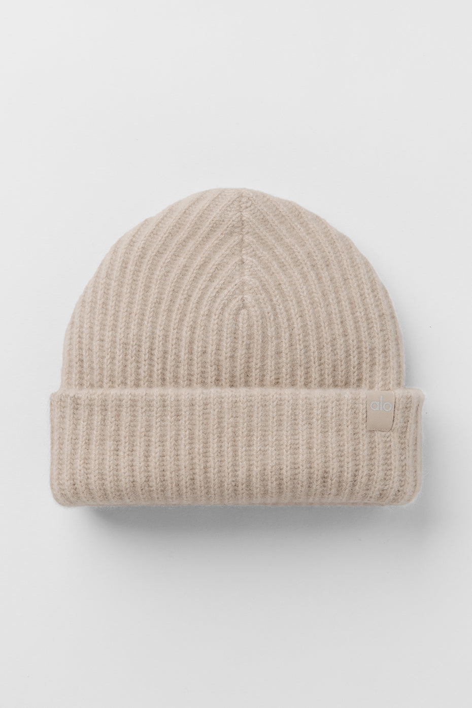 Alternative view of Courchevel Cashmere Beanie   Oat Heather