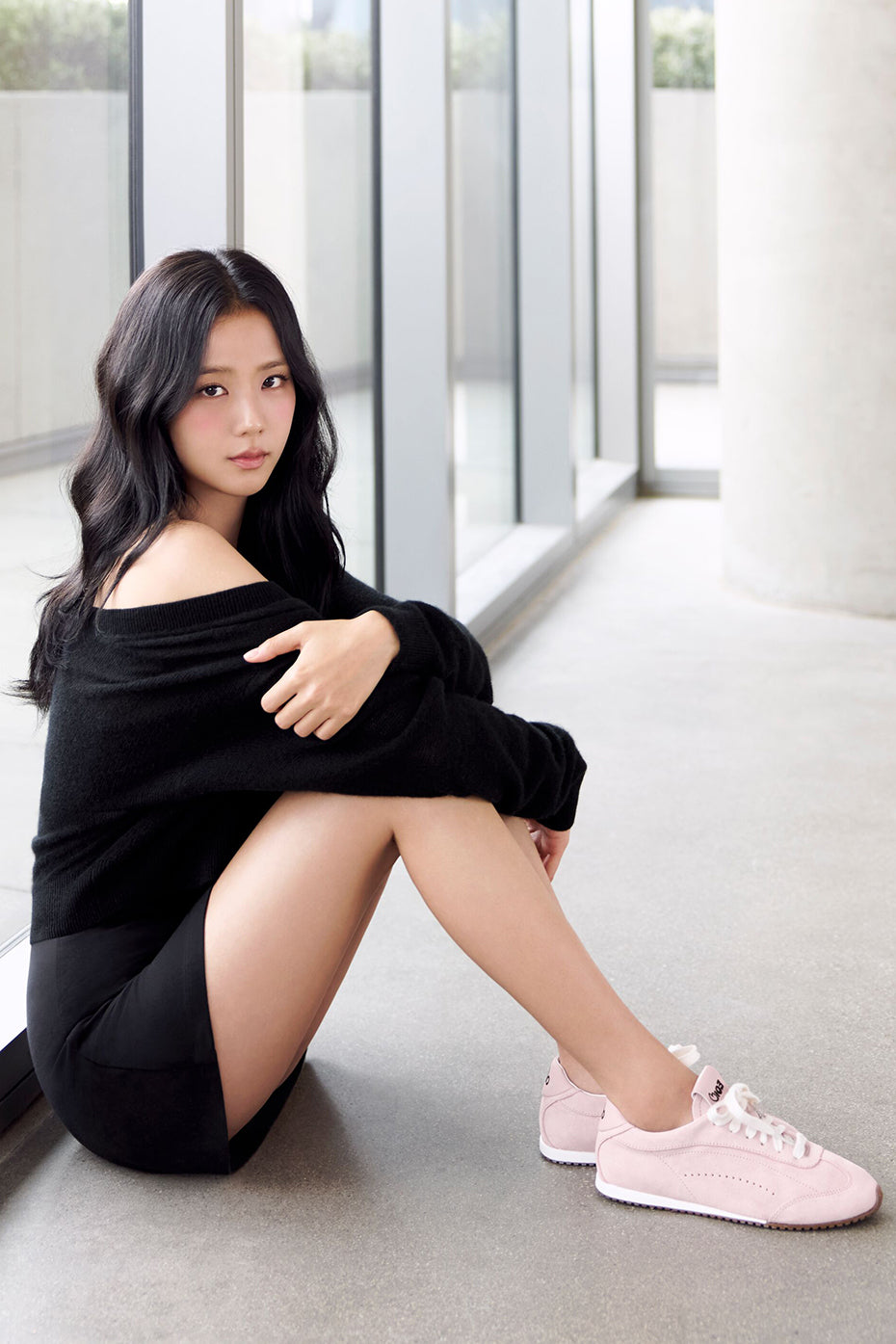 ALO Sunset Sneaker + Jisoo   Bloom Pink