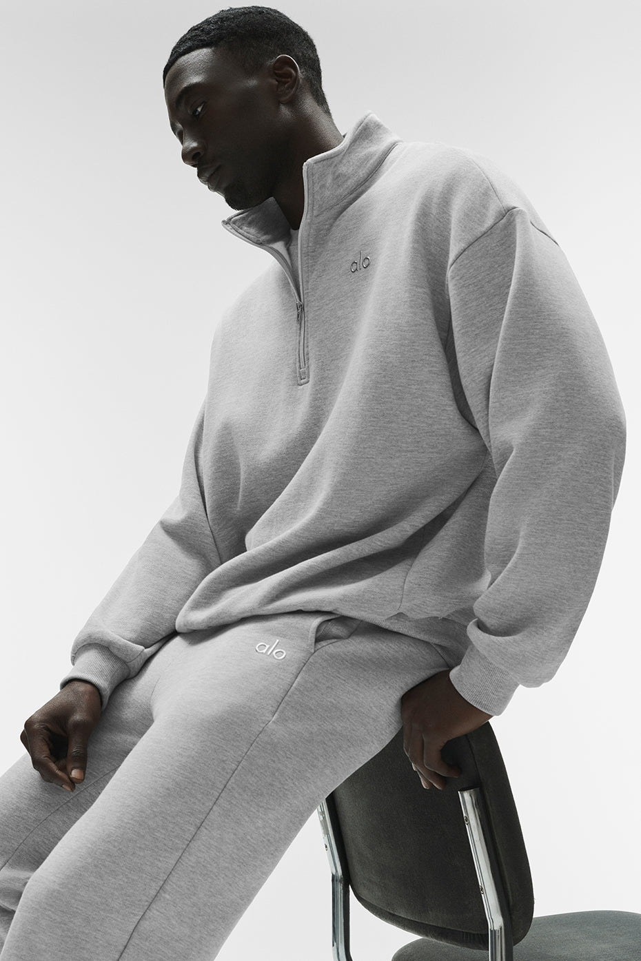 Accolade 1/4 Zip Pullover   Athletic Heather Grey