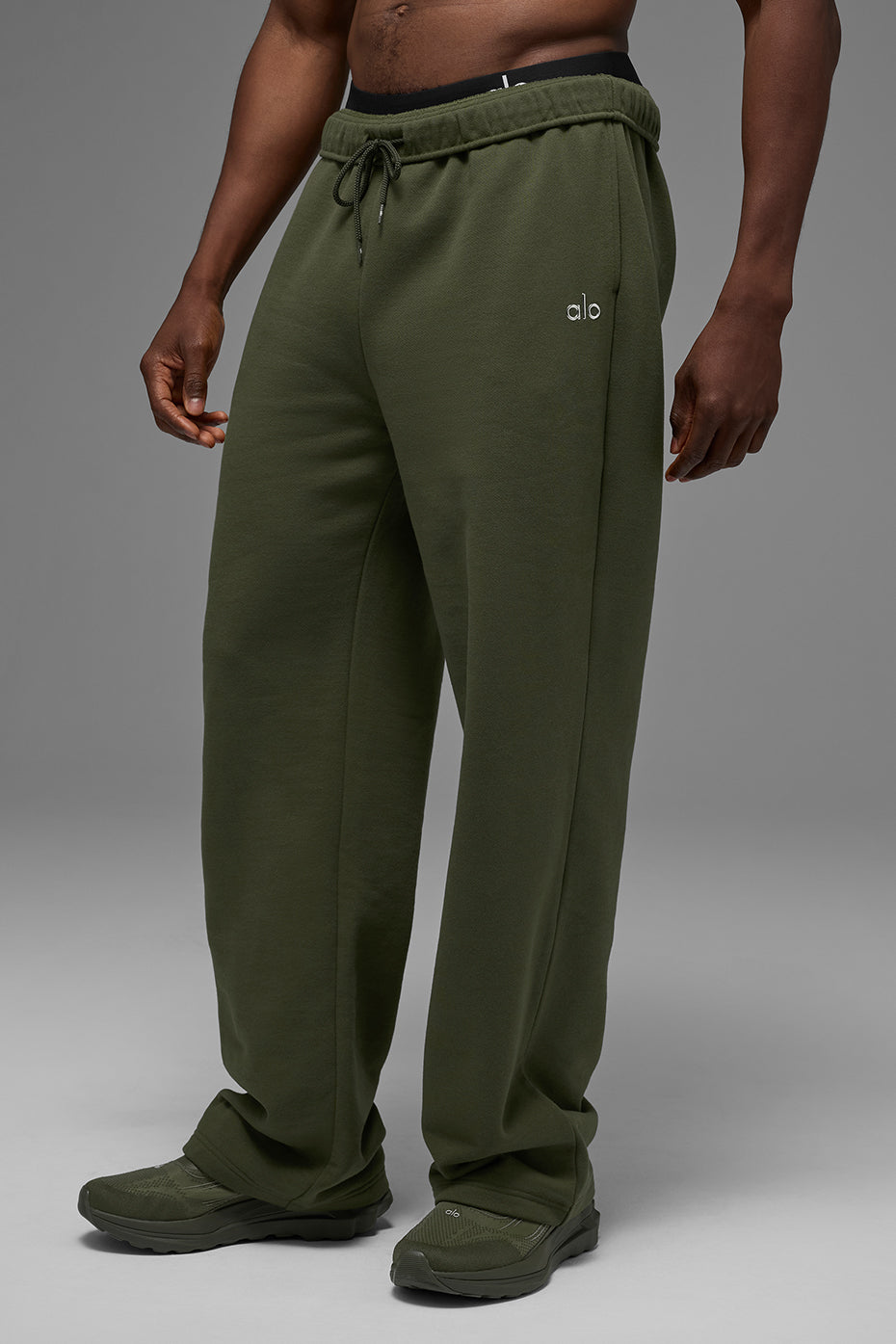Accolade Straight Leg Sweatpant   Green Olive