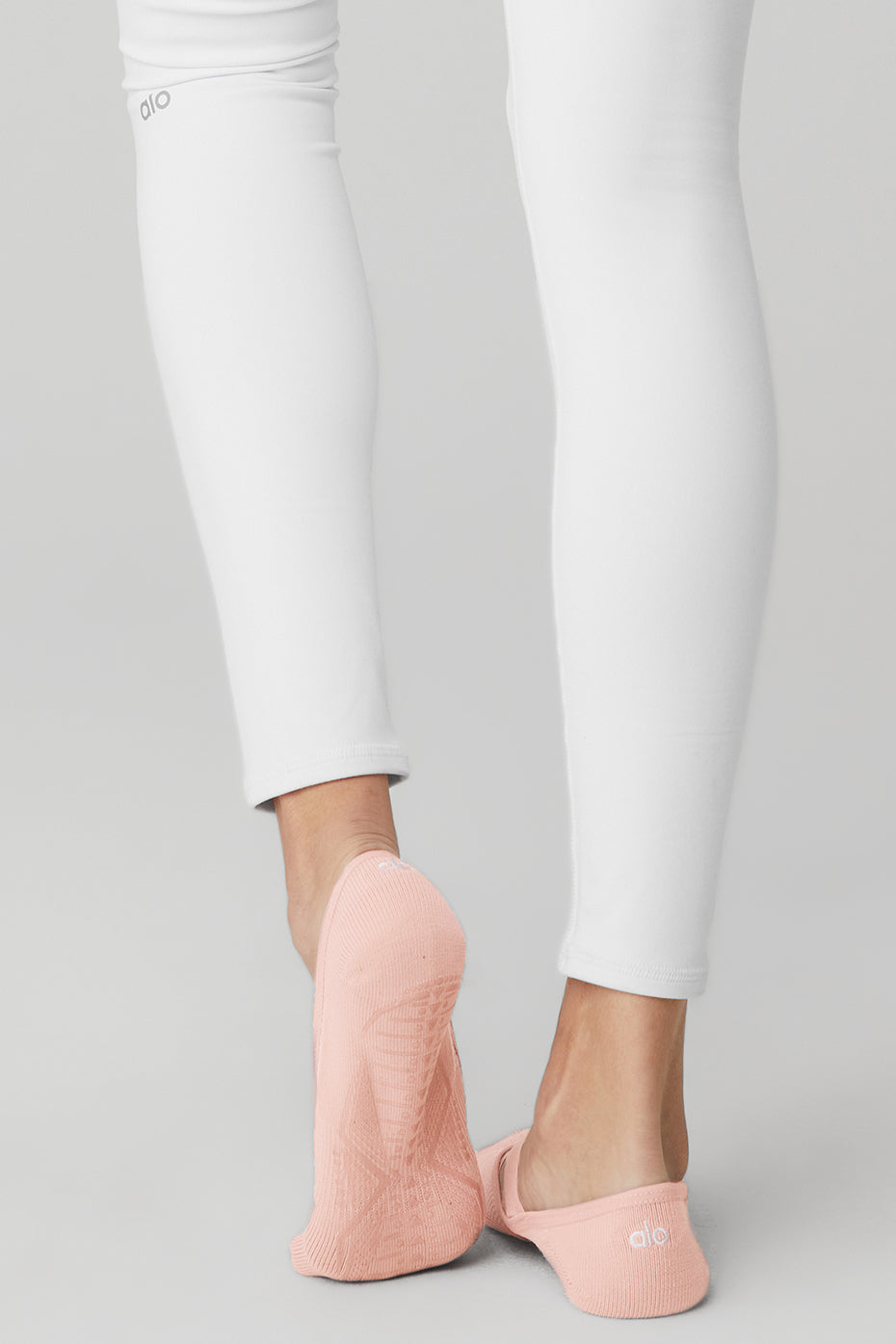Alternative view of Women's Pivot Barre Sock   Pale Mauve