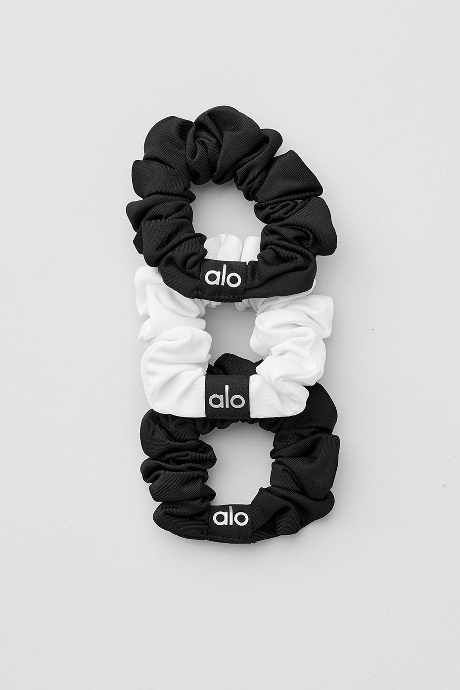 Fresh Mini Scrunchie (3 Pack)   Black/White