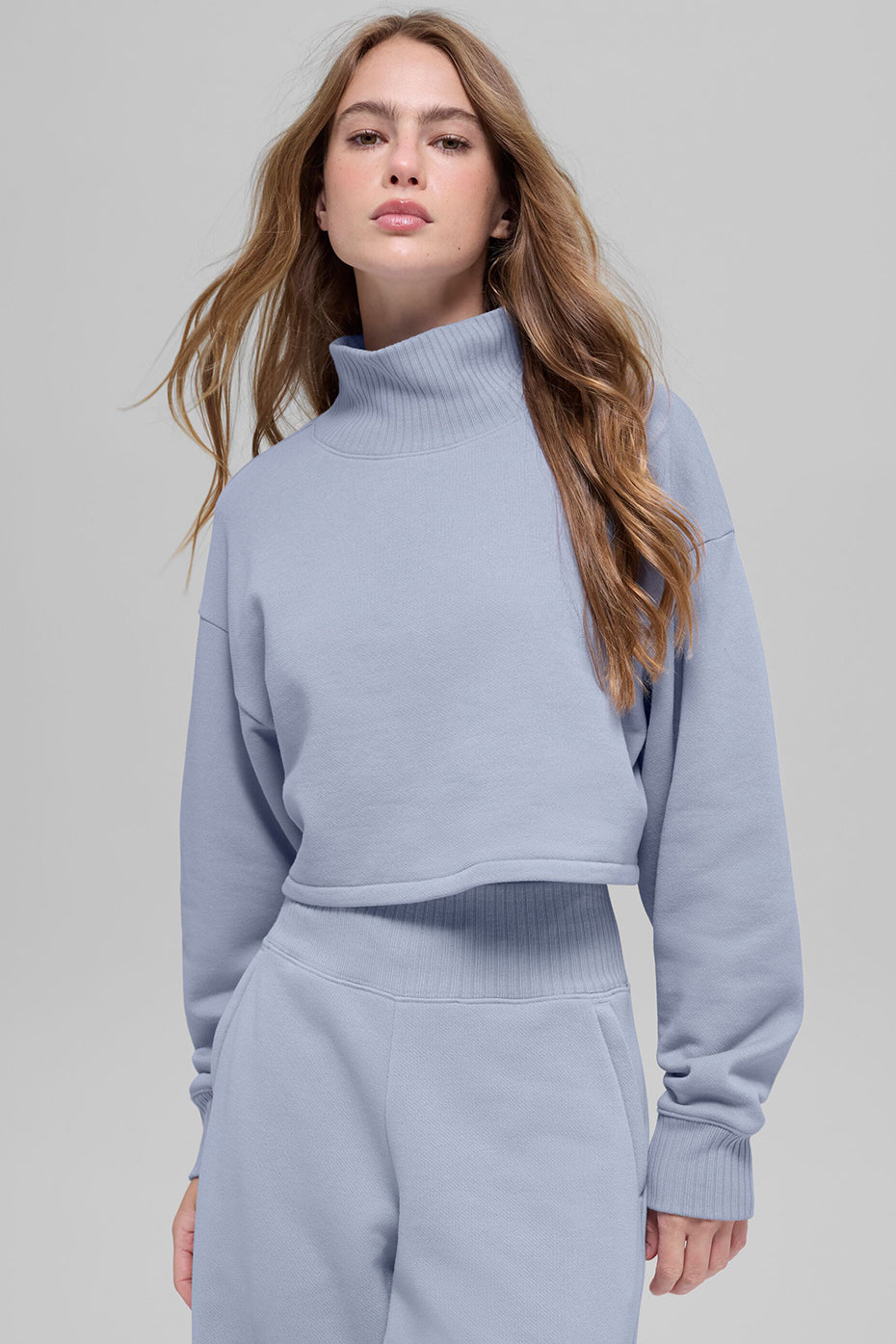 Cropped Serenity Coverup   Winter Frost