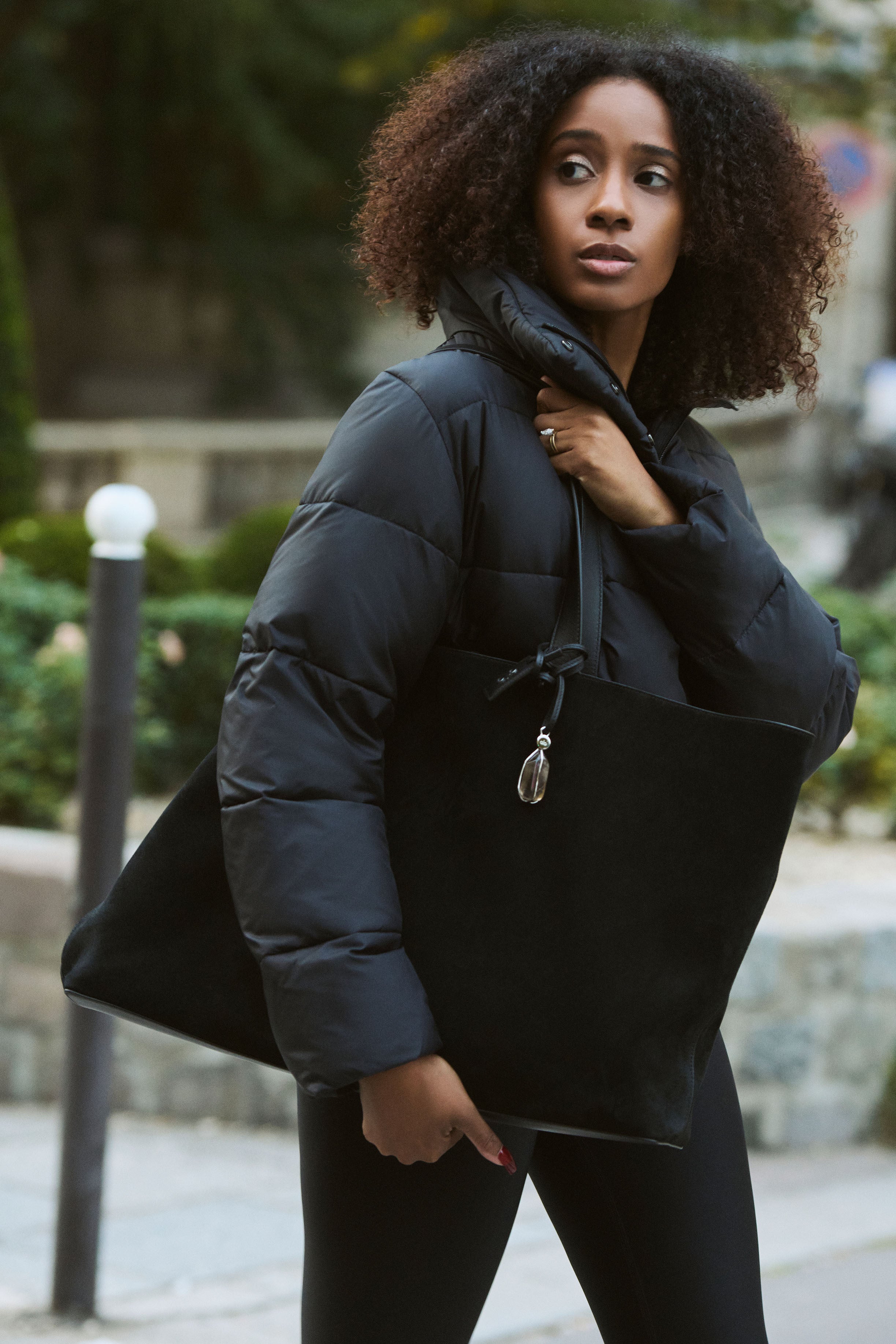 ALO Tranquility Tote   Black Suede